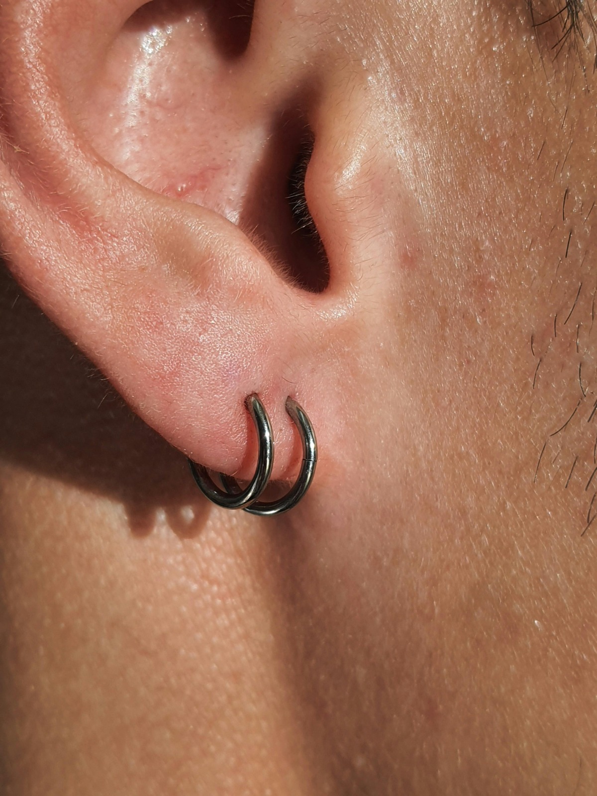 Piercing & Joyería Fina · Perforación de precisión y joyería de autor